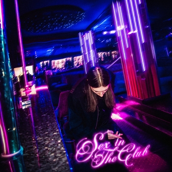 SEX IN THE CLUB