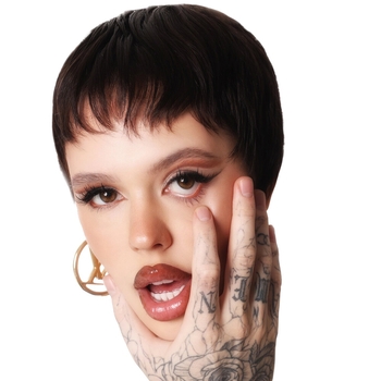 Popstar (Deluxe Version)