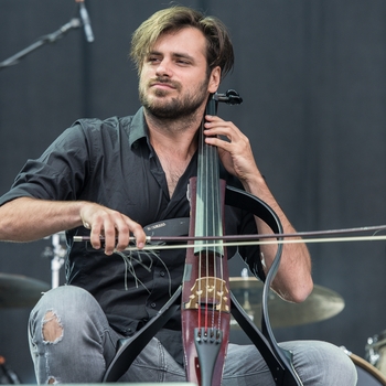 2Cellos (Sulic and Hauser)