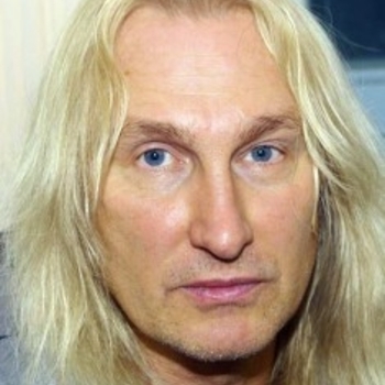 Александр Иванов