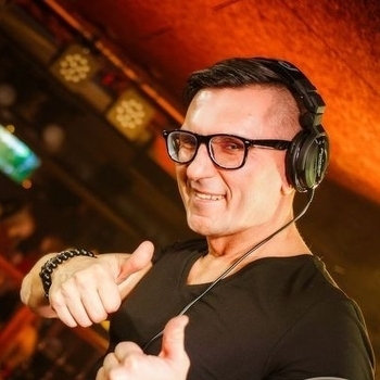 Dj Nil