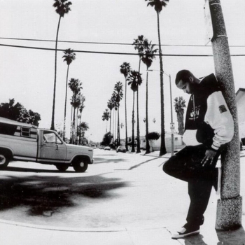 Warren G.