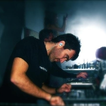 Keep On Bringin Me Down (Dj Antonio Remix)
