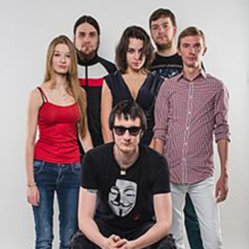 Город
