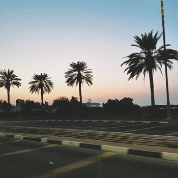 Поздняя Ночь Воскресенья