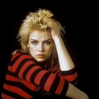 Kids In America
