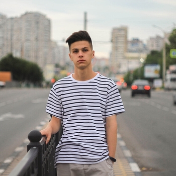 Папа-papaoutai