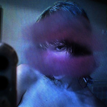 en nuit (sped up)