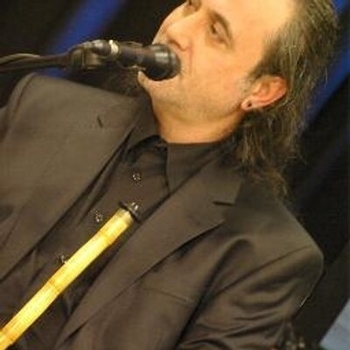 Gel Gor Beni Ask Neyledi (2013)