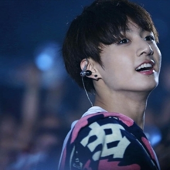 Stay Alive (Prod. Suga of Bts)